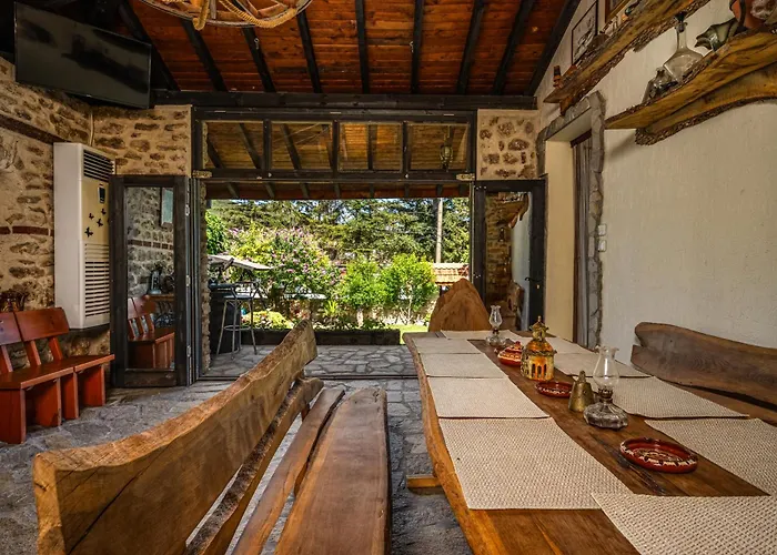 فيلة Komitata-pool And Jacuzzi بالشيك