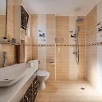 Komitata-pool And Jacuzzi *