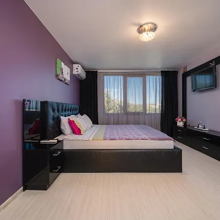 Komitata-pool And Jacuzzi * Balchik