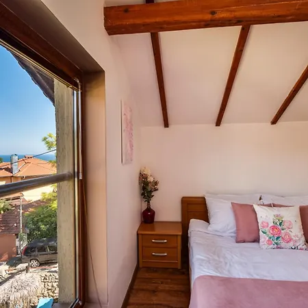 Komitata-pool And Jacuzzi Villa