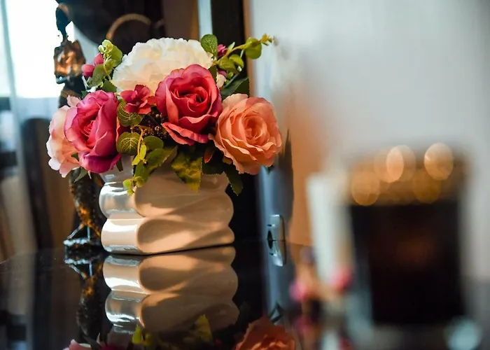 Komitata-pool And Jacuzzi